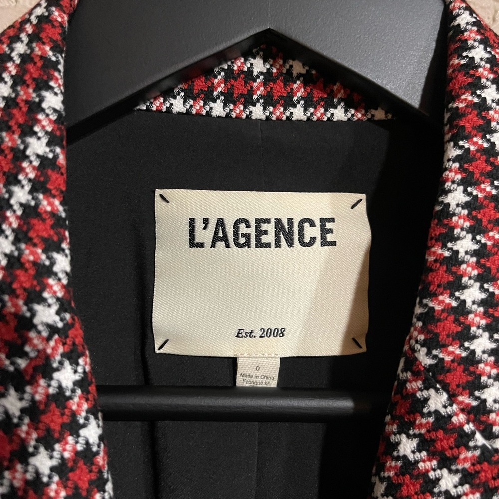 L'AGENCE | Holiday Chamberlain Red Check Peaked Lapel Blazer - Picture 4 of 9